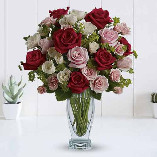 Alluring Bouquet of Pink, Red and White Roses