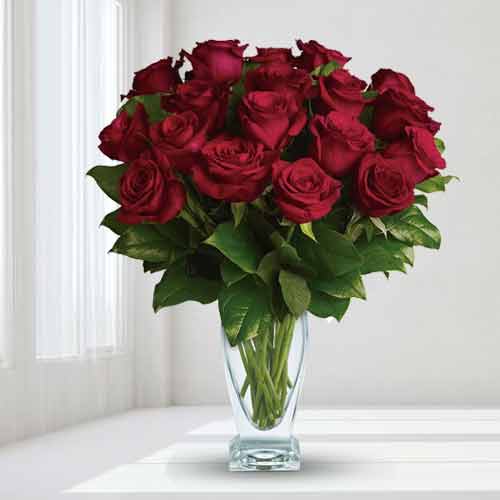 Classic 18 Long Stem Red Rose Bouquet