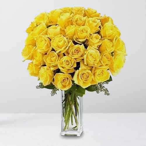 36 Long Stemmed Yellow Roses Bouquet