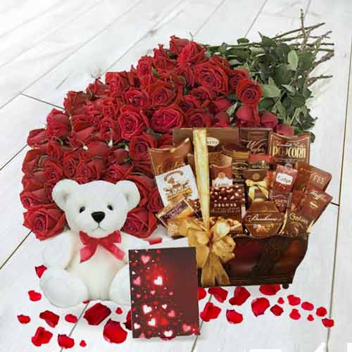  Special Romantic Combo Hamper