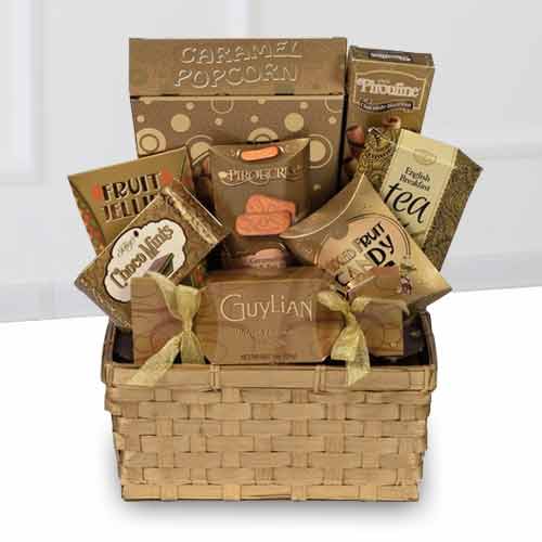 Delightful Holiday Gift basket