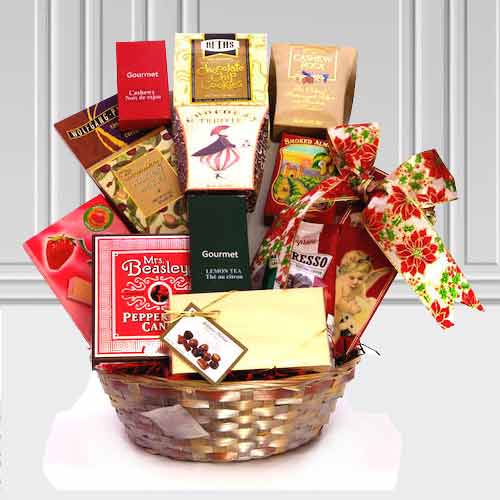 Delicate Readers Gourmet Basket