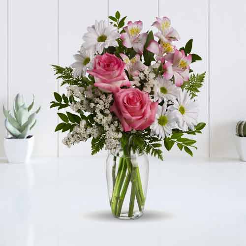 Graceful Pink and White Floral Bouquet