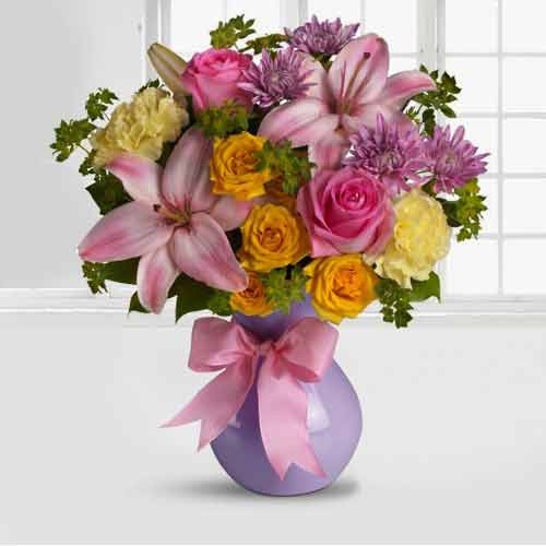 Graceful Bouquet of Pastel Shaded Flowers